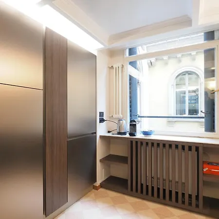Unique Duomo Luxury شقة