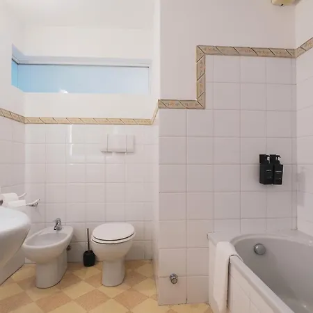 Unique Duomo Luxury Apartment